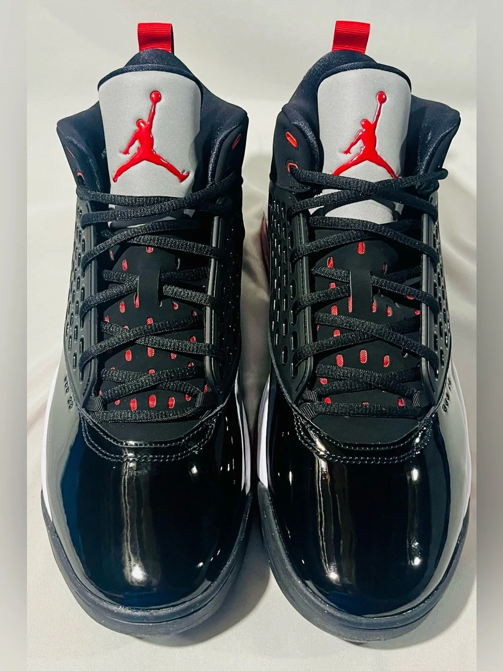 Jordan sleek black